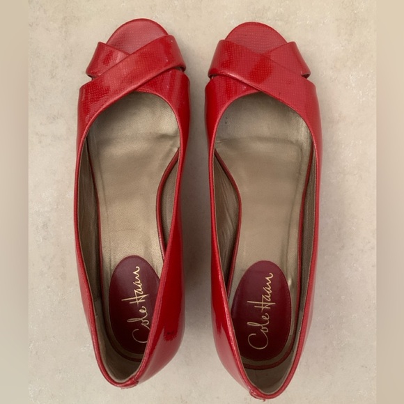 Cole Haan Shoes - Cole Haan Red Patent Croc Embossed Peep Toe Flats Size 9B